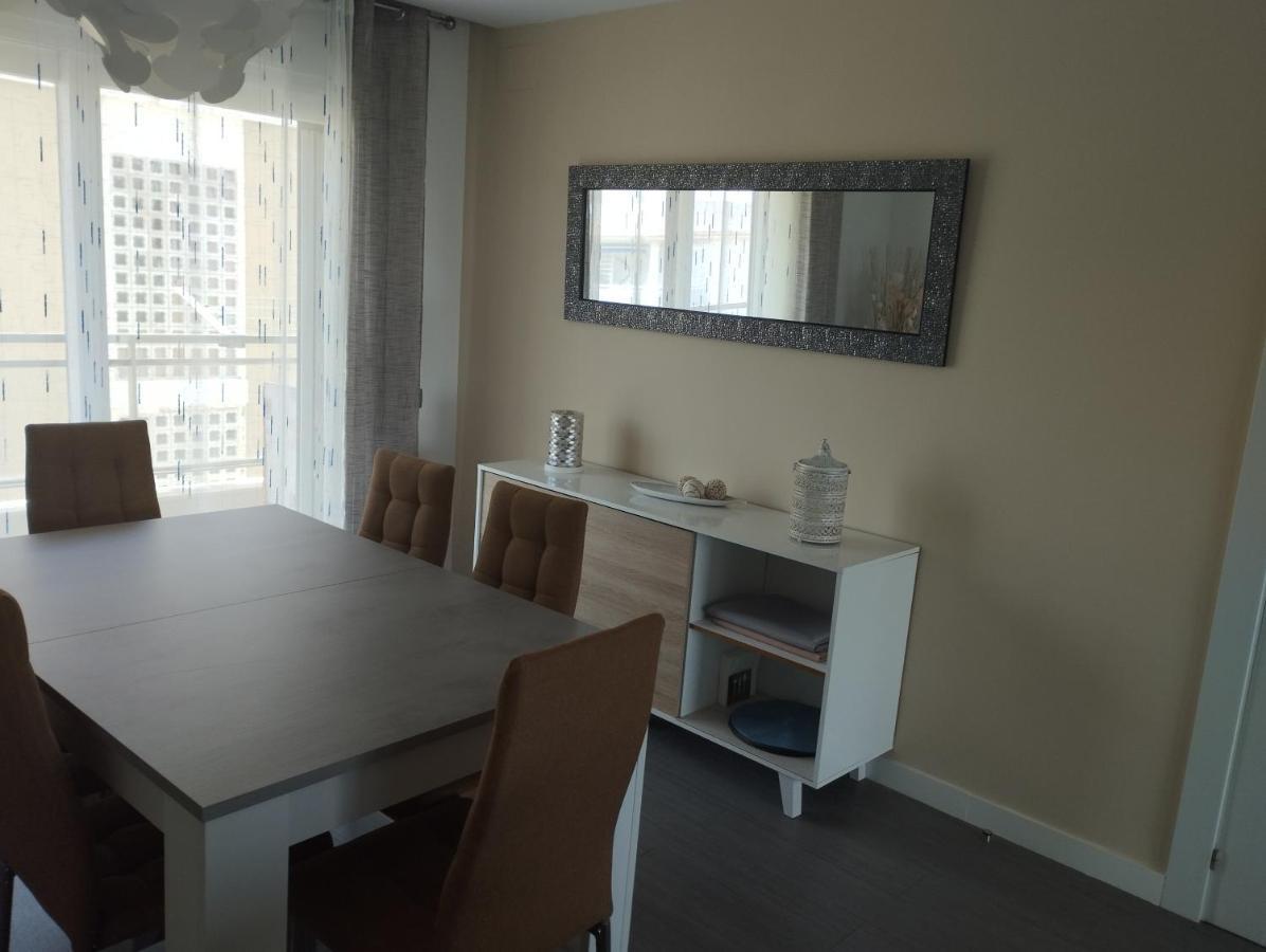 Atico Frente Al Mar Con Parking Para 5 Personas Calafell Exterior photo